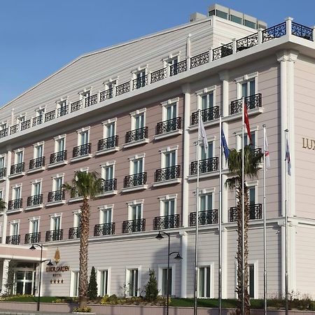 Luxor Garden Hotel Коджаели Екстериор снимка