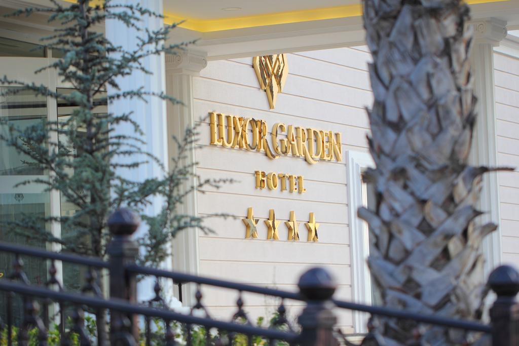 Luxor Garden Hotel Коджаели Екстериор снимка